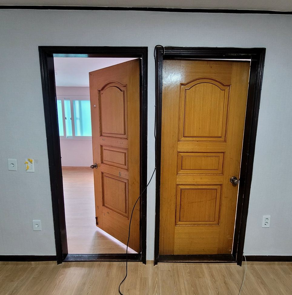 안성 방문교체 — 안성 단독 비규격 문짝 제작